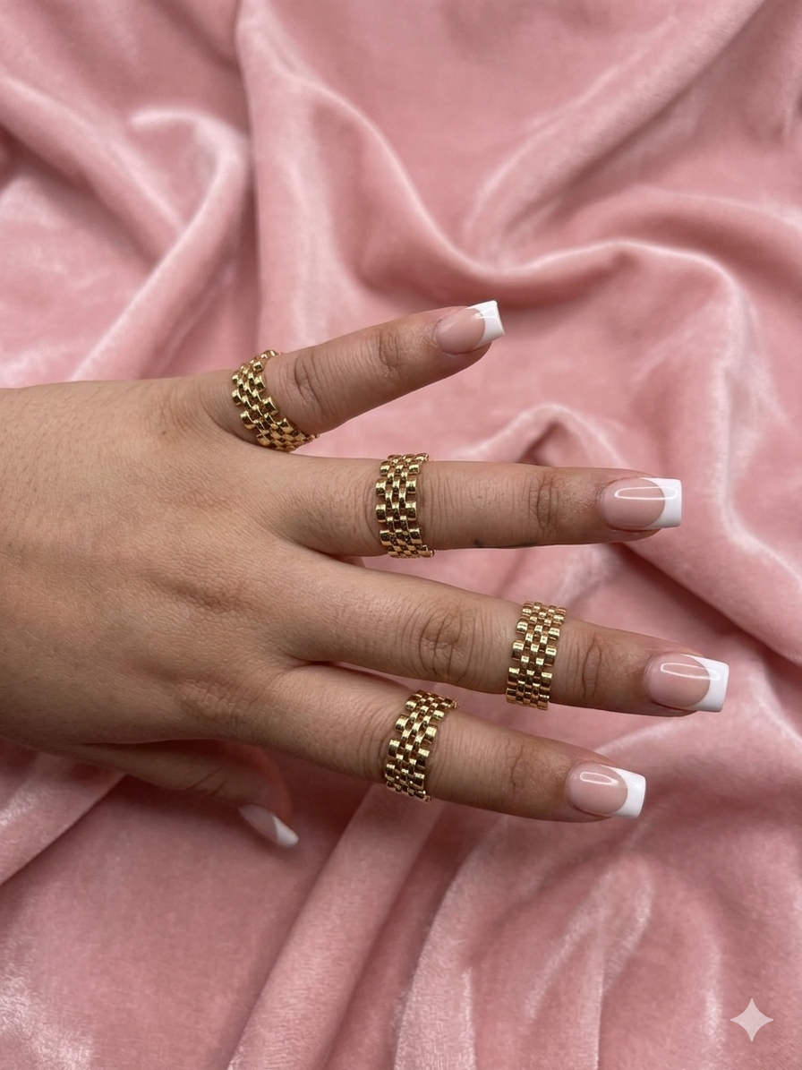 The Link Band Ring