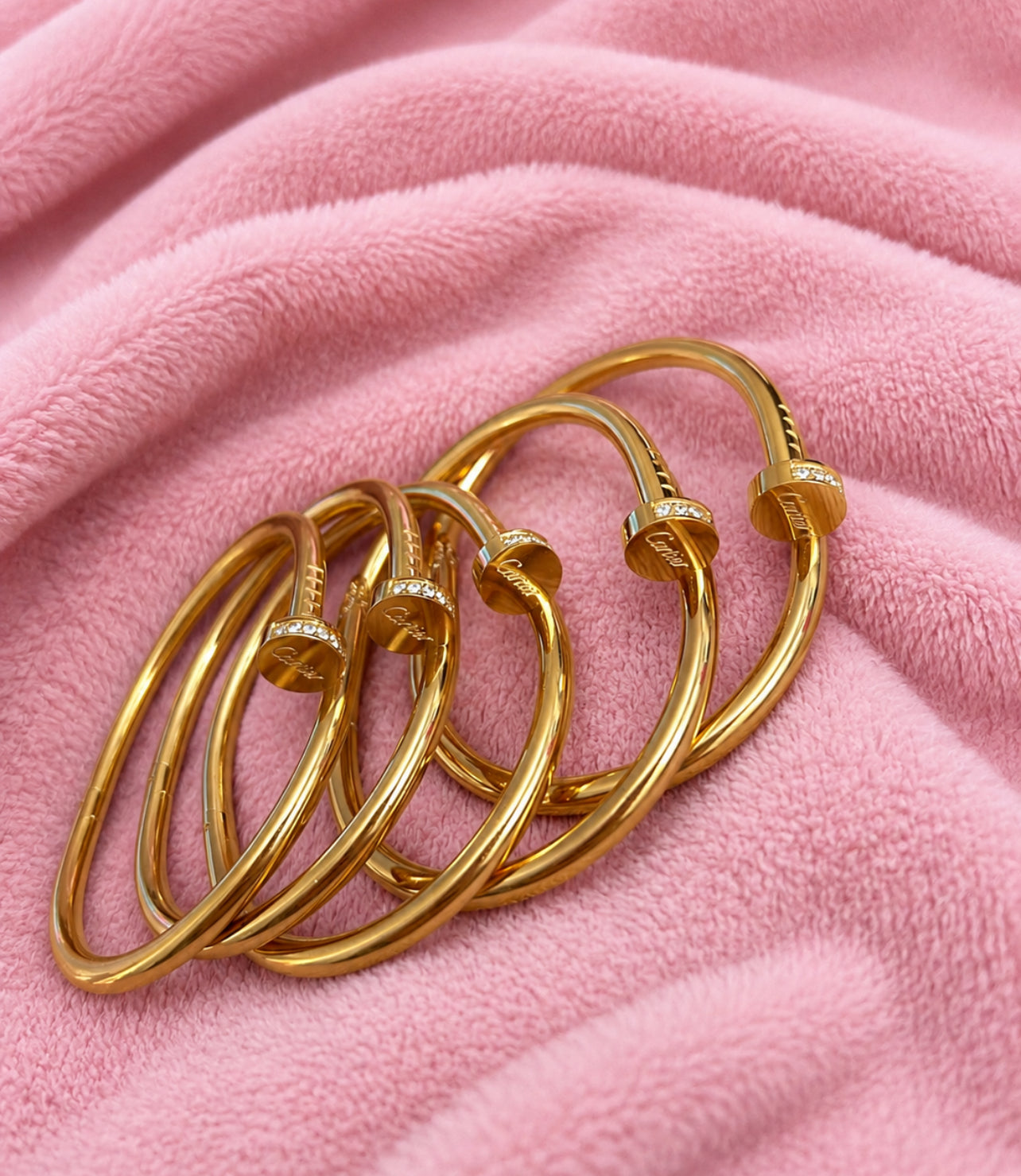 Clavo Cartier Bangle