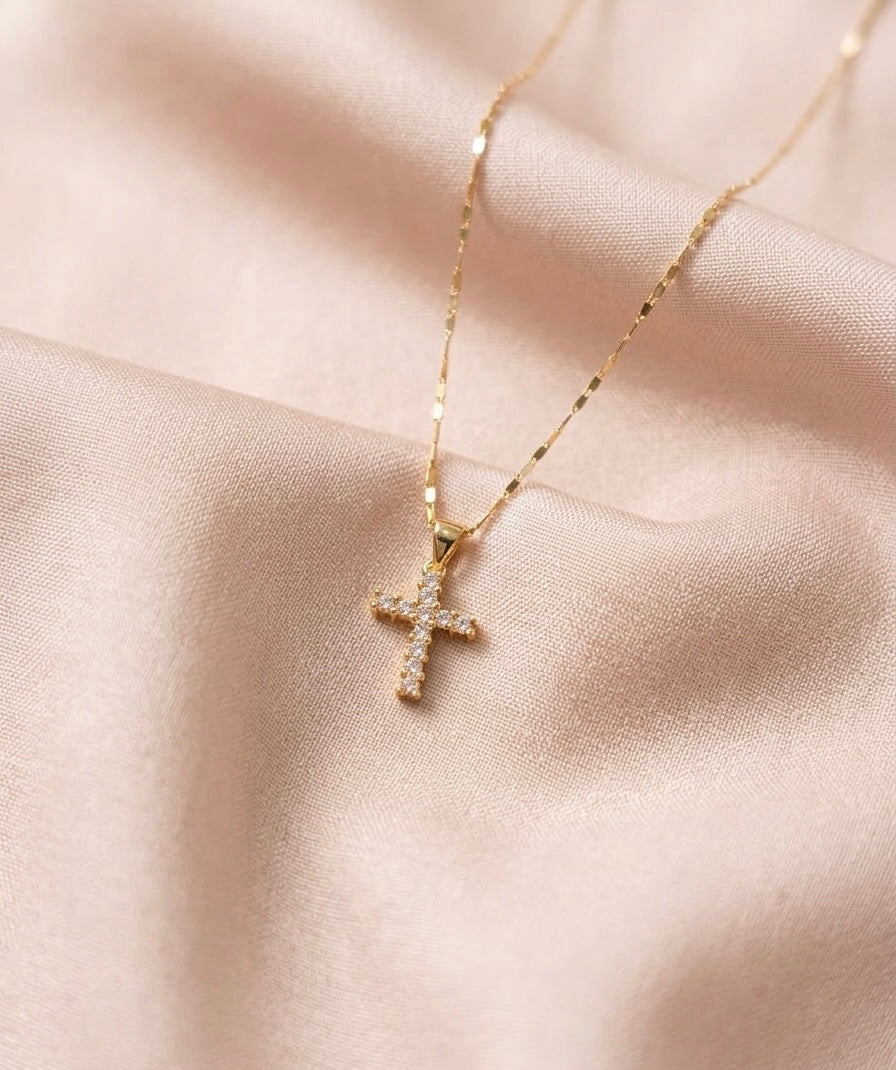Cruz Necklace
