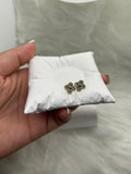 Brilliant stud Earrings