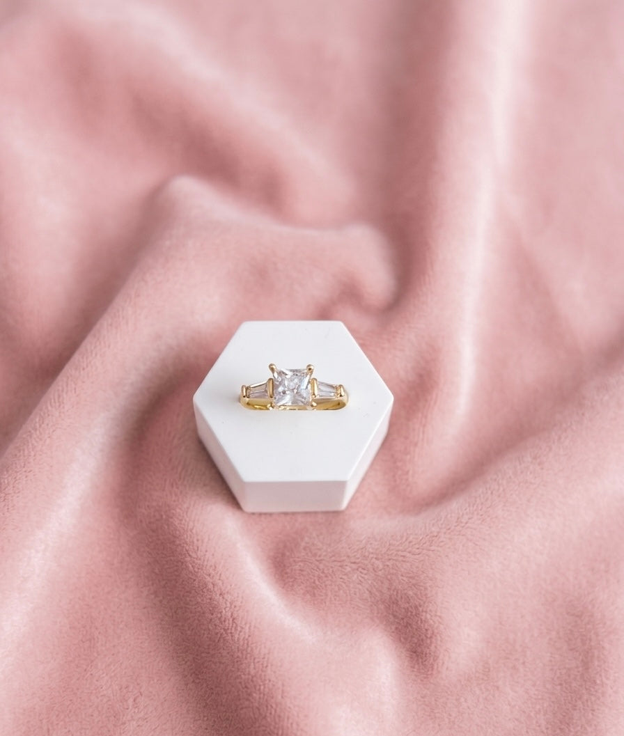 The cutest Ring