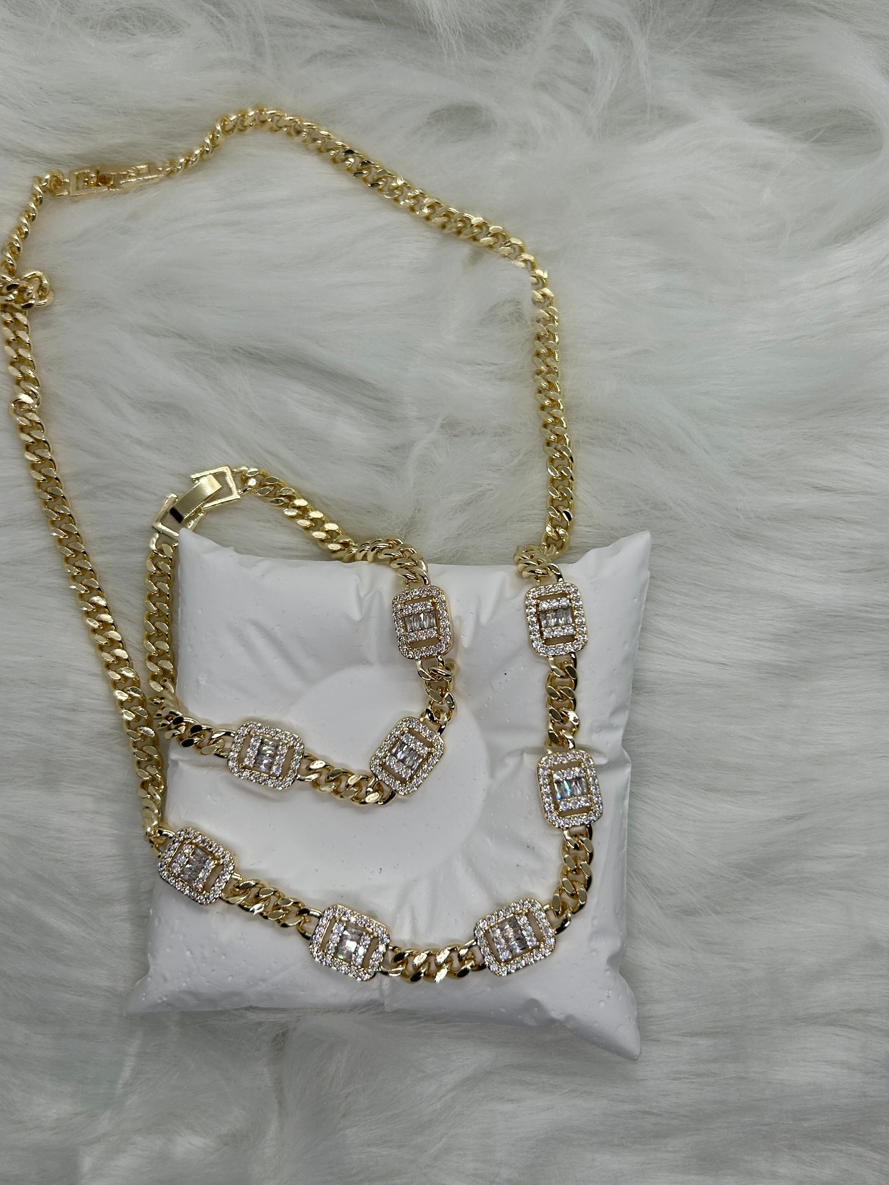 Luxury Set
