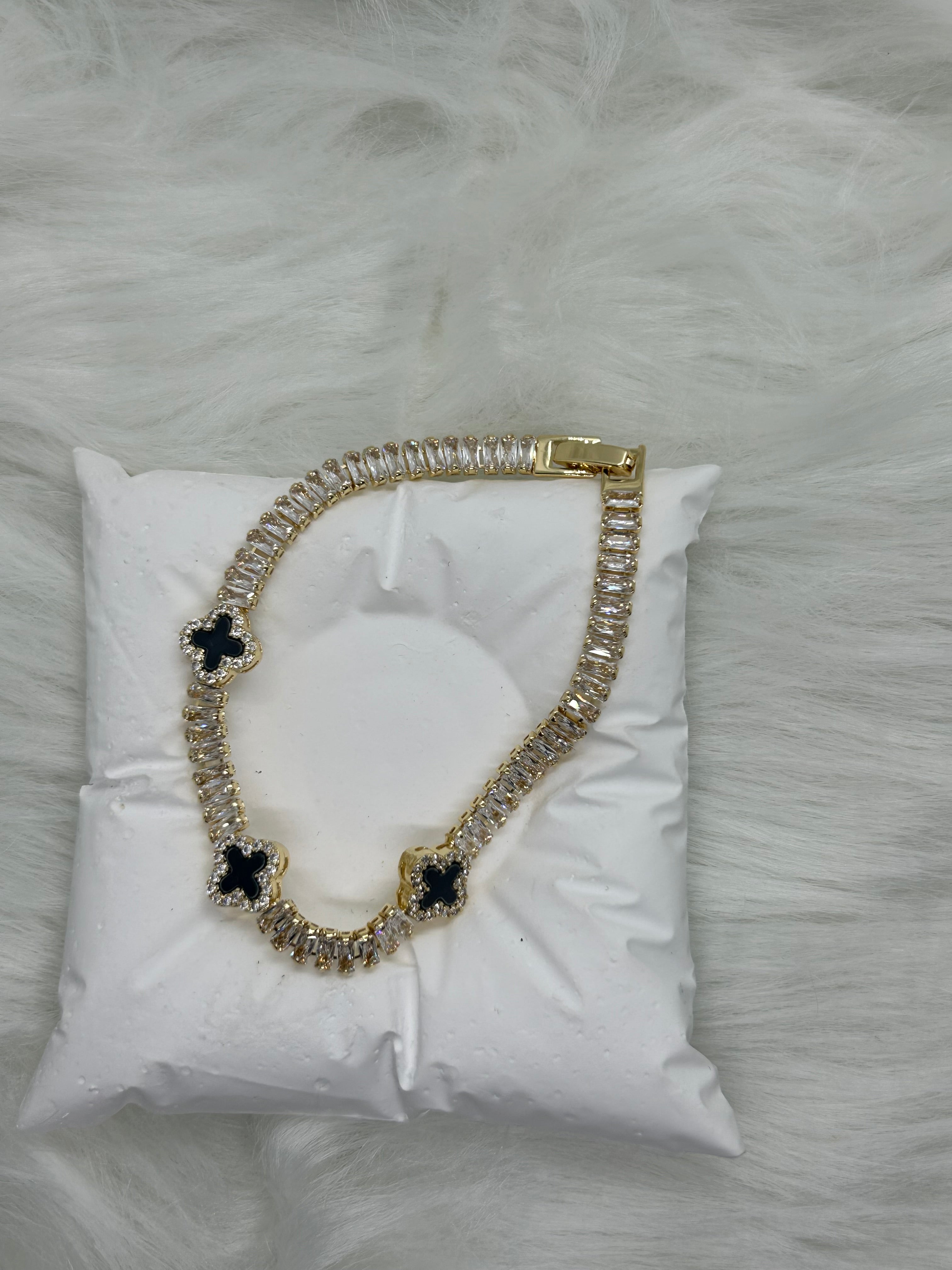 Ice flowers Bracelet