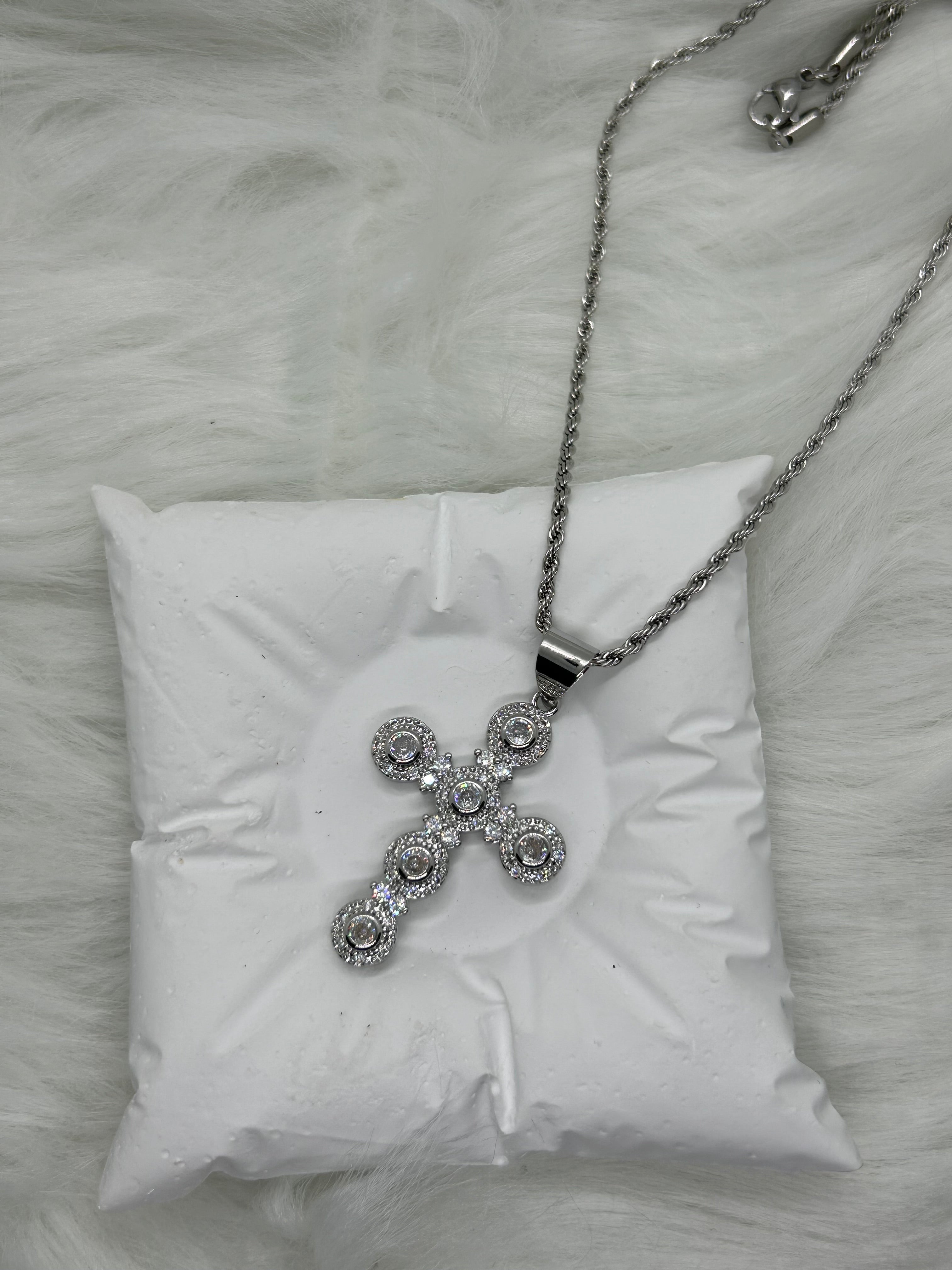 Cross silver necklace