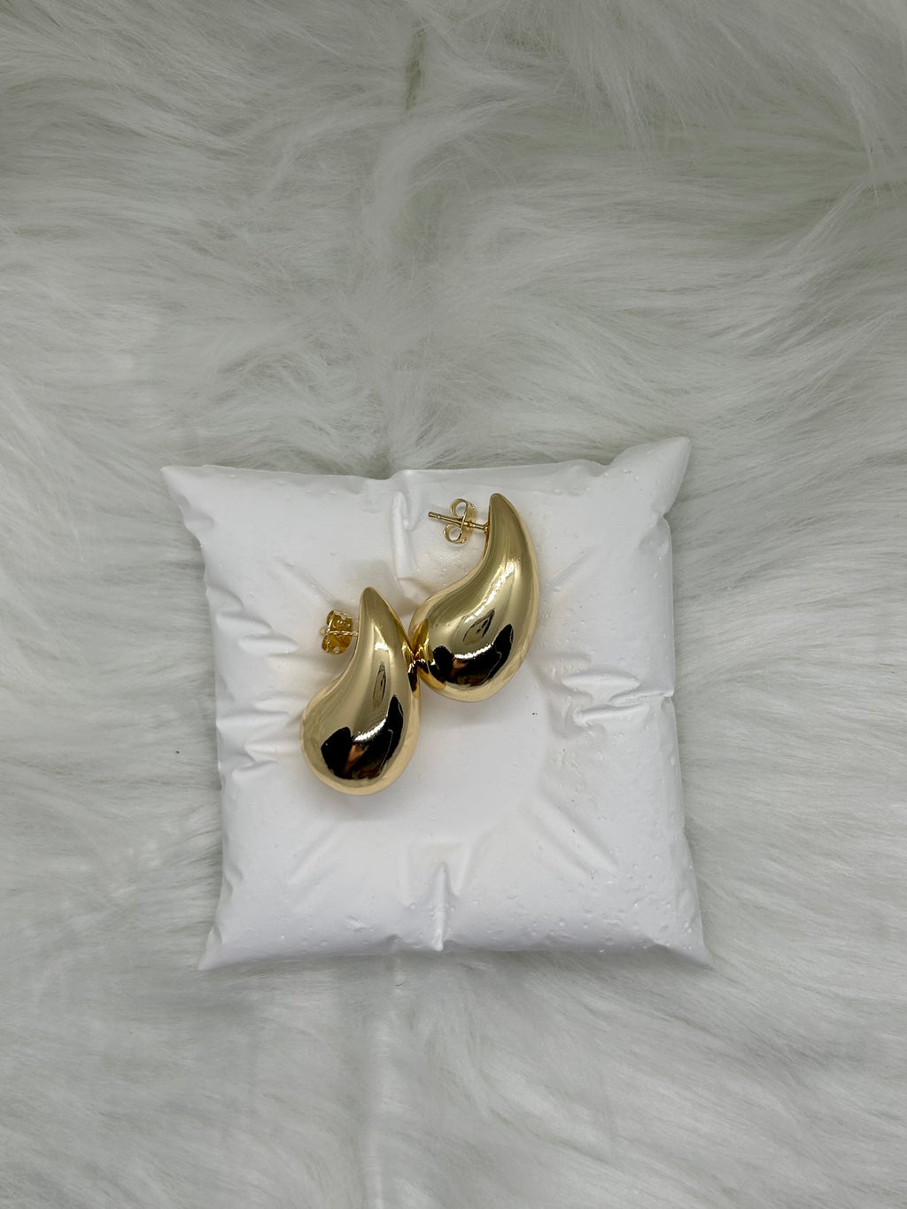 Elysian Drops Earings