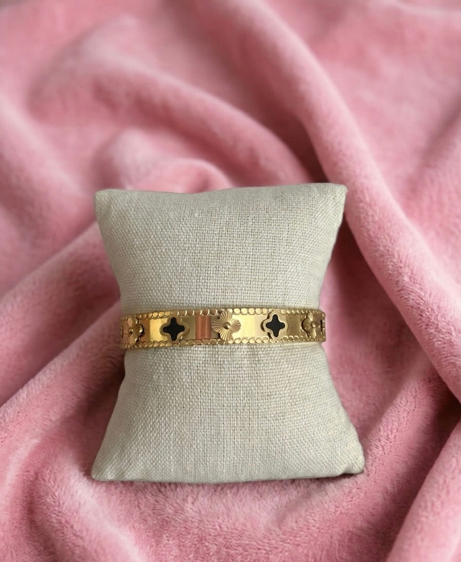 Flor Bangles