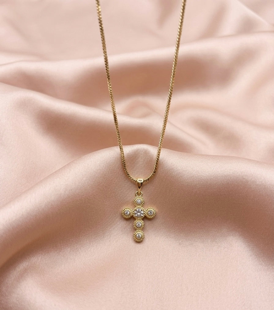 Fé Necklace