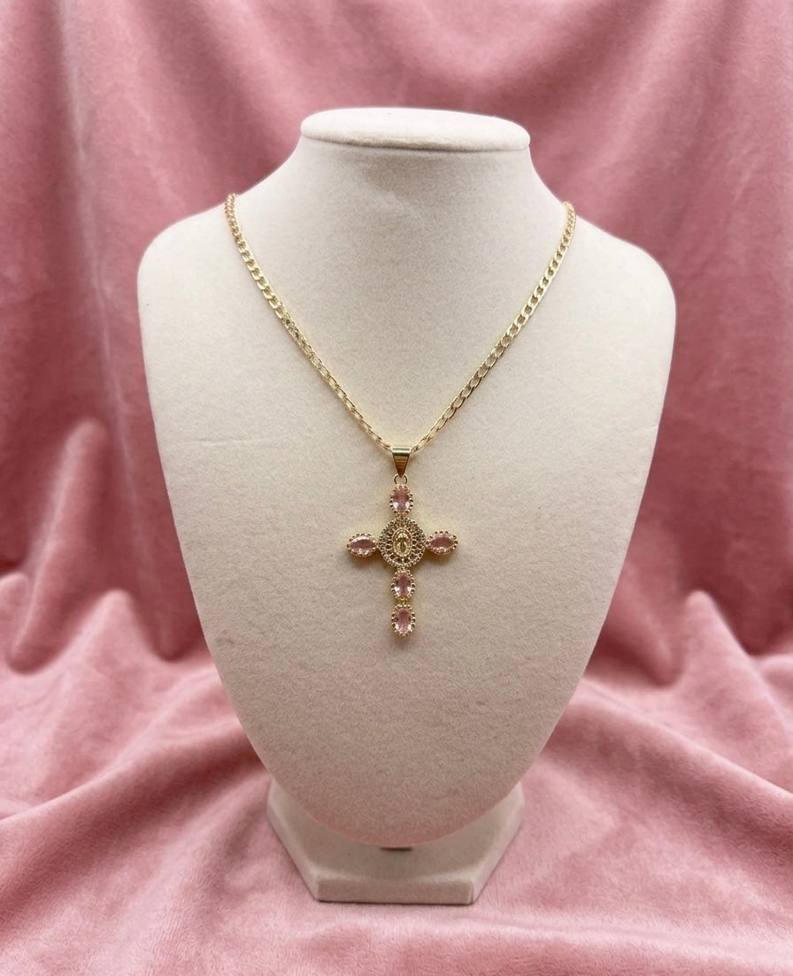 Cruz corazonada Necklace