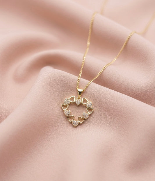 Corazones necklace